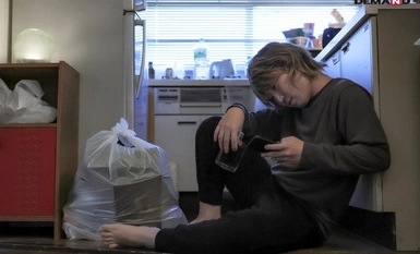 SDMF-047 地元のヤンキーと結婚した私を取り戻すためパパは娘の私に膣内射精する動画を撮って毎日旦那に送り続けています。 綾瀬もか