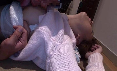 [モザイク破壊]NHDTA-670 えずき汁が吹き出るイラマチオをされ続け喉奥イキする上品妻