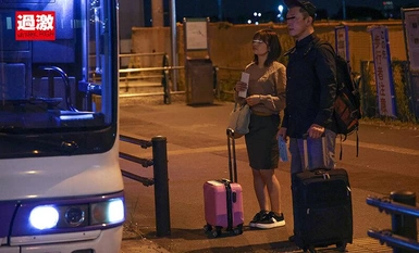 NHDTB-90701 Bersendirian di dalam bas malam, seorang gadis pantat cantik yang tidak dapat melupakan keseronokan mempunyai batang yang besar dan tidak boleh berhenti menjadi miang sehingga dia merangkap dalam kedudukan gadis koboi berpayudara besar berkuli