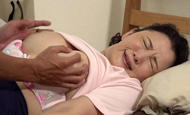 PARATHD-3932 来按摩的已婚妇女在我要求她们允许我触摸她们时允许我射精，而不是相反！(7)