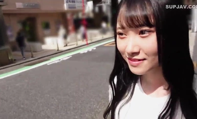 FC2-PPV-4361267 ※첫회 수량 한정 ※☆눈이 마주치면 경기 종료☆앱으로 만난 너무 귀여운 여대생☆리카코, 20세☆천사의 미소로 질내 사정 & 얼굴사정!