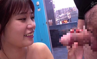 TOTTE-165 [喷水目标猜测挑战] 街头业余少女挑战奖金30万或惩罚游戏立即性爱Nakadashi！在锦糸町拍摄的魔镜-go - 千崎版