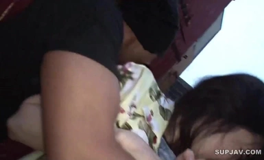 [Mosaic Destruction] AVOP-218 Seorang gadis sambilan yang tersipu-sipu semasa melayan pelanggan poster kerja sambilan musim panas krim pai khas ~ Rumah pantai, kedai luncur air, rumah bot, taman bir ~