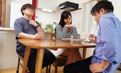 KSBJ-299 Vợ sếp tôi là một người vợ đĩ điếm, trông gọn gàng nhưng lại lén lút làm những việc hư hỏng! ?