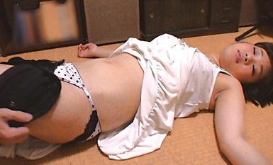 DBNK-009 Bất ngờ loạn luân trong nước! Khi em trai tấn công chị gái khi cô ấy về nhà...kết quả sẽ ra sao? ? 4 tiếng