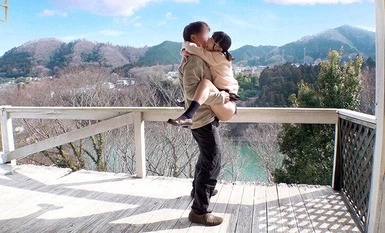 [Kemusnahan Mozek] SUN-056 Pendedahan Ekiben Saya Suka SEX Peluk! ! Pampan gadis kecil dengan faraj yang dicukur!