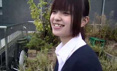 FC2-PPV-4356815 새하얀 바지를 입은 나기사 짱. 4 개의 후〇ぽ을 뿌리째 뽑는 거근 거근 페라. 리뷰 특전은 4K 고화질