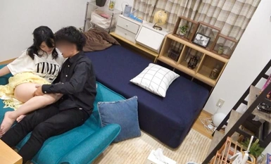 200GANA-3007 百戦錬磨のナンパ師のヤリ部屋で、連れ込みSEX隠し撮り 338 仕事熱心なバリキャリ清楚美女を連れ込み！スレンダーな色白ボディを好き勝手しちゃいます！クールな彼女もドMに開眼！拘束されても腰だけは動いてチ●ポを離さない！