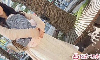 PAKO-071 港區美麗的瘦媽媽在兒子麵前......債務承擔版