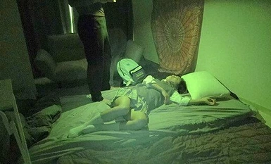 NEOS-006 Stalking 06 Walaupun dia masih muda, dia belajar cara bersolek dan skirtnya semakin pendek dan skirtnya mula berubah warna. Saya menghabiskan banyak hari mengintipnya dan mengintainya semasa dia tidur mencabul budak jahat di dalam kereta api yang