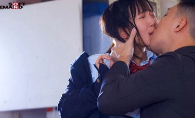 SDAB-311 断り切れない性格で用務員と担任教師にストーキングリレーされ何度も中出しさせてしまうクラスのヒロイン 美咲音