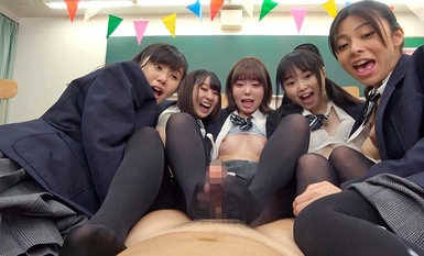 [Mosaic Destruction] DVDMS-948 การเจรจากับเด็กนักเรียนถุงน่องสีดำหลังเลิกเรียน! คุณอยากเล่นเกมราชาครั้งแรกกับสาวพรหมจารีวัยเดียวกันไหม? เธอมีกางเกงรัดรูปสีดำที่อับชื้นจากหลาย ๆ ตัวเพื่อตัวเธอเอง! - แซนด์วิช เหยียบ บีบ และแตกใน ตามที่คุณต้องการ! - ฮาเร็มแป