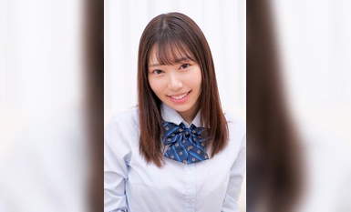 IENFH-32601 「我已經成為中年女性了…」 只透過陰蒂達到高潮的女學生第一次挑戰自己在陰道內達到高潮！ 搭訕沒有中高潮經驗的女學生！透過高速活塞提升您的身體和陰戶，將中出性愛帶到另一邊的快感！ 小月芽衣