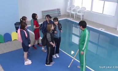 [모자이크 파괴] MIRD-175 수영부 NTR 여름 합숙 DQN 군단에게 합숙소를 점령당하고 눈앞에서 제자를 계속 성폭행 당하는데....