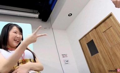 SHYN-181 마블링이 벌집처럼 많은 벌집형 쌍꺼풀의 마른 체형 대표 21살은 예상보다 더 큰 H컵 SOD 여직원 알몸이 되는 것이 더 부끄럽다! 탈의 캔BOX 야구 주먹 미디어사업부 중도 1년차 요네나이 미화