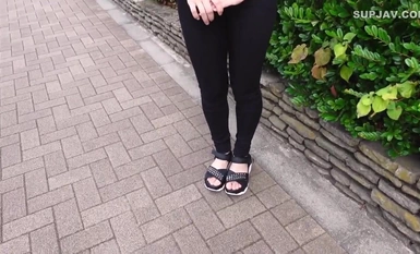 FC2-PPV-4353252 【初回数量限定50％オフ】 【Gカップアイドル候補生】 経験人数１人のデカパイ19歳！ 乳と手コキに腰がガクガク！【こころ(19)】【レビュー特典あり】