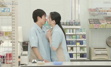 [马赛克破坏] DLDSS-289 受挫的兼职妻子性欲无底，短时间内射精三次，共六次... 美浓铃梦、小野优子