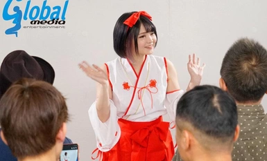 RAPD-009 有针对性的模特拍照环节！ 活动场所的强奸--大型狂欢 9P 强奸--令人震惊的泄露画面，一名妇女一边哭泣尖叫一边被数人强奸和轮奸，痛苦不堪 Rui Otokoto