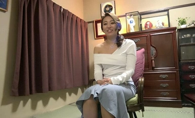 MCST-008 "我在没有丈夫陪伴的情况下，在家里肆无忌惮地做爱...... "你的邻居（在你附近）一定有一个！沮丧的已婚妇女 [但超级色情]。