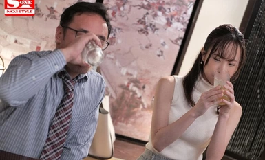 [モザイク破壊]SSIS-323 出張先で逆らう事のできない絶倫上司とまさかの相部屋に… 朝まで続く不倫セックスに不覚にも明け暮れた新人気象予報士 白坂みあん