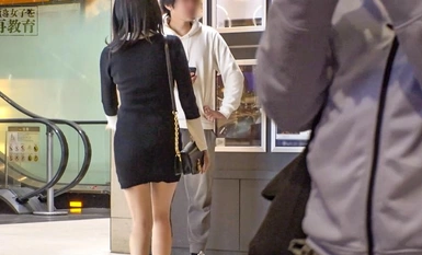 816SKI-001 [没有快感的坠落] [世界矫正新系列] 舞香是一个戴着猫咪，欺骗脆弱男人的女孩。以为只要声音甜美，男人就会上当的窈窕美女接受了再教育。她苗条的身材在空中飞舞，满嘴的鸡巴塞不进她的小嘴里。对自以为生活轻松的女人进行再教育。