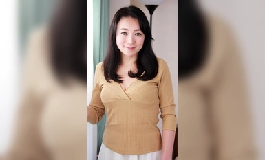 MBM-816 Isang masungit na kalapating mababa ang lipad na may malinis na mukha ay nakatago sa aking paligid Gusto kong makipagtalik sa isang nakatagong asong mature na babae 12 mahalay na asawa sa tabi, 240 minuto 6