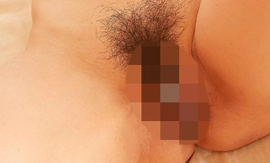 MBM-816 Isang masungit na kalapating mababa ang lipad na may malinis na mukha ay nakatago sa aking paligid Gusto kong makipagtalik sa isang nakatagong asong mature na babae 12 mahalay na asawa sa tabi, 240 minuto 6