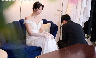 JUQ-609 婚禮錄影NTR 在我人生中最幸福的時刻，我心愛的妻子被偷偷戴綠帽。 皋月文野