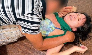 HRSM-041 街头敛财 4 个未按期还款的债务人 地址/姓名/年龄/面孔曝光 人权被忽视，被大鸡巴强干，泪流满面