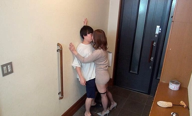 [马赛克破坏] DVDMS-954 立即操家务阿姨的白嫩大屁股！成为大鸡巴俘虏的有夫之妇第二天擅自来找我，我反复在里面操她，直到她满意为止。 22 夏川步美