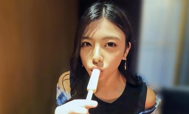 546EROFV-249 아마추어 JD【한정】아즈사 짱 22세 어른스러운 외모의 분위기가 너무 에로틱한 미인 JD！！SEX하기 전부터 섹시함이 넘쳐나는 섹시한 소녀에게 침대 위에서 압도되어 무심코 대량 질내 사정!