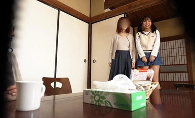 PIYO-197 - 生平第一次肛交 - 一个亲戚的小女儿是个可笑的变态，所以我和所有认识的人一起干了她的三穴。