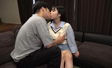 KANO-029 Nakadashi 与帅哥美女 Shizuna Manami 在房间里喝酒做爱