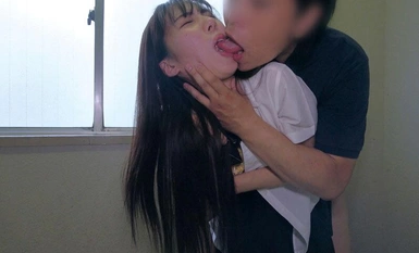 GHAT-149 การถ่ายทำส่วนตัวในเครื่องแบบ Angel Pussy Girl สโมสรแบดมินตันเรียวพร้อมภาพใบหน้าน่ารักของ Momo-chan ร่วมเพศแน่นอน Creampie