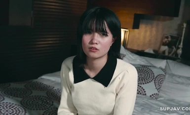 FC2-PPV-4336025 Terhad kepada 500 mata sehingga 19/3 [R○○ / Simple] Seorang gadis yang serius dengan sedikit pengalaman. Creampie mentah + pancutan dalam mulut