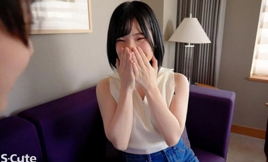 SQTE-529 害羞的19歲女人感覺太好了，她開始搖晃臀部 姬野蘭