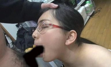 C-2825 办公室里的性爱 002