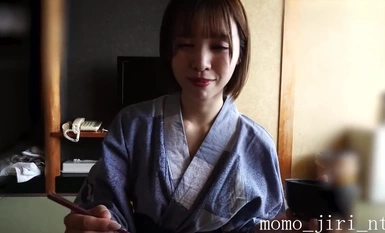 FC2-PPV-4337576 〖Kolam air panas NTR gila〗Isteri berpantat pic membongkok dan air mani... Perjalanan sehari ke kolam air panas untuk melepaskan keinginan seksual yang terkumpul daripada hubungan seks luar nikah yang sangat sengit. Jumlah air mani tertingg