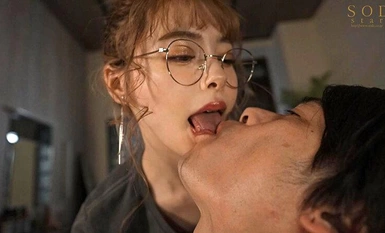 [馬賽克破壞] STARS-392 尤娜，受歡迎的色情可愛美髮師，她實際上是一個令人髮指的接吻者，她到處誘惑顧客尤娜。