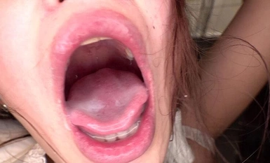 MILK-202 むしゃぶりつきたくなる超スリム清楚系女子大生を精飲教育 ●禁拘束して濃厚ザーメンを一滴残らず飲み干すまで開発調教 前田美波