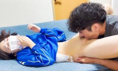 326MGK-002 母校のウブな後輩J●をOBパワーを使って呼び出し→自宅へ連れ込み痛がる後輩ちゃんのヴァージンいただき&中出しSEX！！