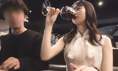 [Mosaic destruction] 200GANA-3004 Seryoso malambot, unang shot. 2018 Kunin ang isang magandang babae na nakatayong mag-isa sa maulan na gabi sa Shinjuku! Tinanong ko kung gusto kong makipag-inuman sa kanya, at na-miss ko ang huling tren! Ang kanyang masel