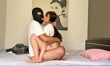 Majlis Hari Lahir NEBO-014 Satu Majlis Penting untuk Menjadi Dewasa Pada hari anak dara dan faraj saya yang cantik menjadi kucar-kacir dengan batang ayah dan bapa saudara saya