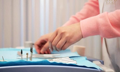 START-033Natsume, trợ lý nha khoa là một người thích hôn, dùng lưỡi dụ dỗ bệnh nhân trong và sau khi điều trị, đồng thời ép tinh dịch của họ ra ngoài bằng cách giao hợp đau đớn.