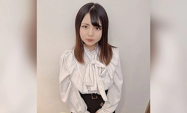 FC2-PPV-4338277 142㎝のチビ可愛い爆乳っこを街でGET！！背の小さい子はエロくて感度も最高！！！