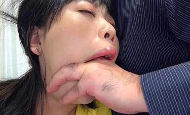 JRBA-020 反抗期の姪っ子にコッソリ利尿剤飲ませて連れ姦したら我慢の限界で失禁尿道パニック 媚薬で脳バグ発情イキっぱ肉便性交 美月リナ