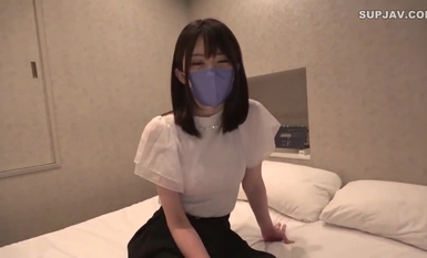 FC2-PPV-4335221 【数量限定1000ptオフ】【ヤッバい膣イキする爆乳美女！】【FC2-PPV-4335221】【数量限定1000ptオフ】【ヤッバい膣イキする爆美人！】! SEX에 너무 욕심 많은 도스케베어 선수 등장! 폭유 H컵 × 뱀 혀로 쥐어짜는 서큐버스! 【핫카(27)】【리뷰 특전】【리뷰 특전】【섹스에 탐욕스러운 도스케베어 선수 등장!