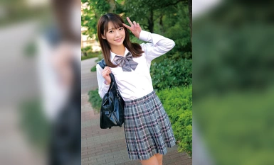 SKMJ-489 恭喜祝贺你毕业人生中的第一个仲达志30名毫无经验的少女直接用大鸡巴射精到子宫颈！她们一生中从未如此快乐过，她们在 "Ick！//"，痛苦昏厥 300 分钟 SP！