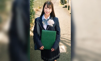 SKMJ-489 恭喜祝贺你毕业人生中的第一个仲达志30名毫无经验的少女直接用大鸡巴射精到子宫颈！她们一生中从未如此快乐过，她们在 "Ick！//"，痛苦昏厥 300 分钟 SP！