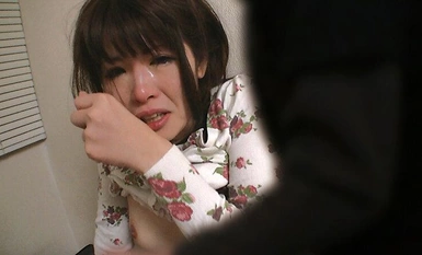 YLWN-294 被变态强奸犯盯上的妇女的哭泣和肮脏的哭声，4 小时。